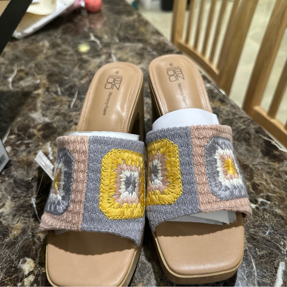 Universal Thread Tan and Yellow Mules with Artisanal Flair